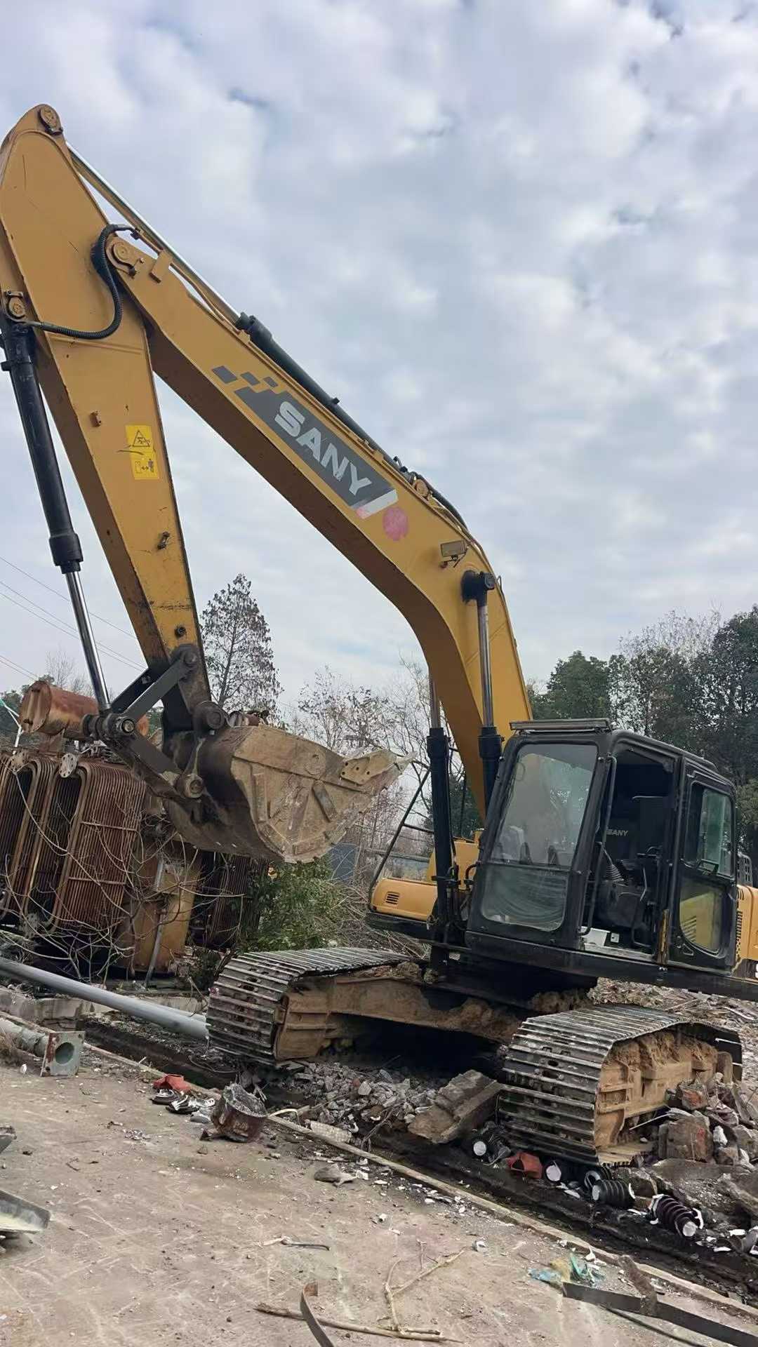 Used Sany SY215W Excavator 2018 Model / 2