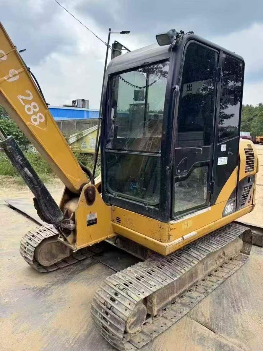 Used Caterpillar 306E Excavator 2016 Model / 9