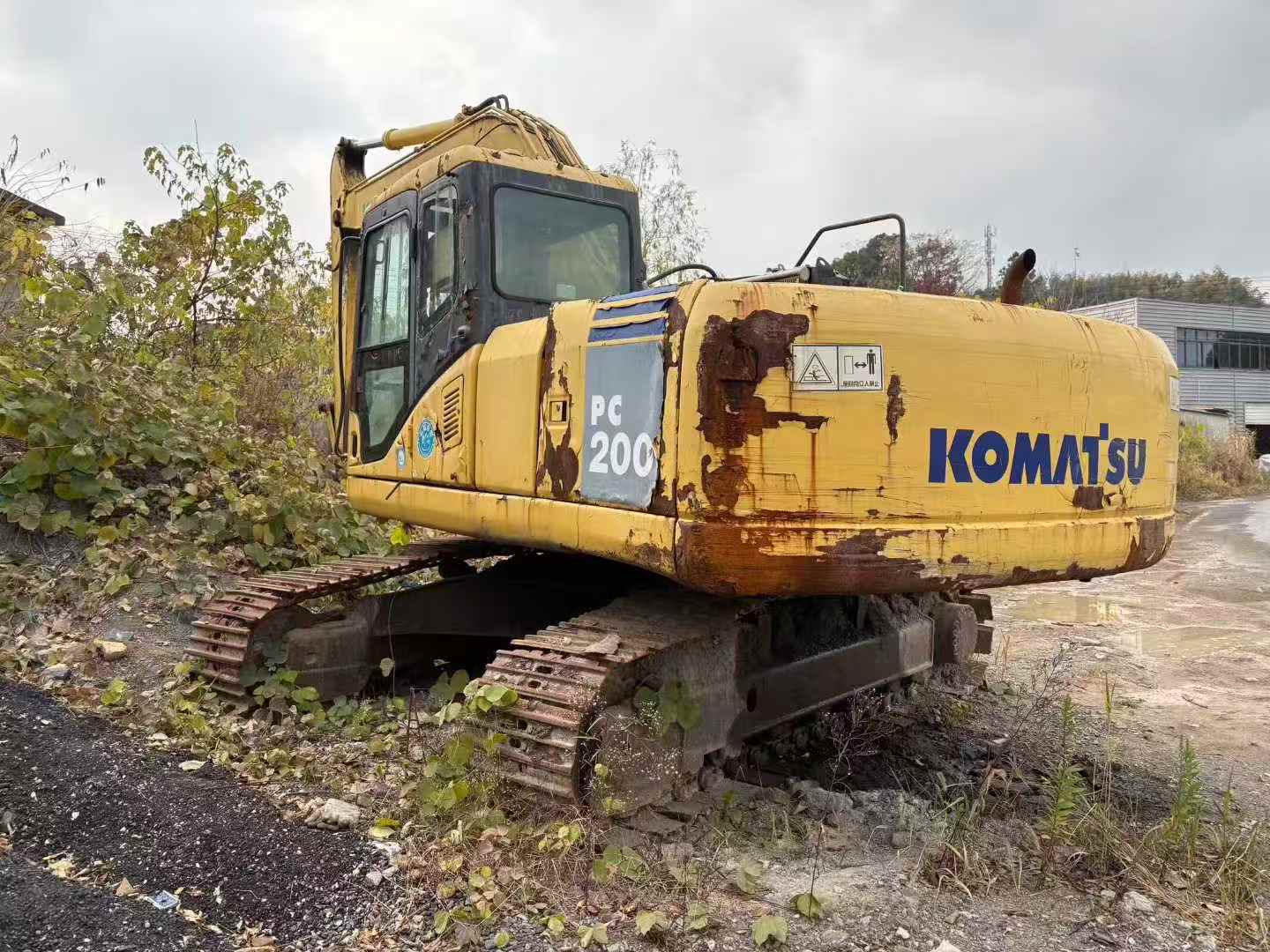 Used Komatsu PW200-7 Excavator 2016 Model / 3
