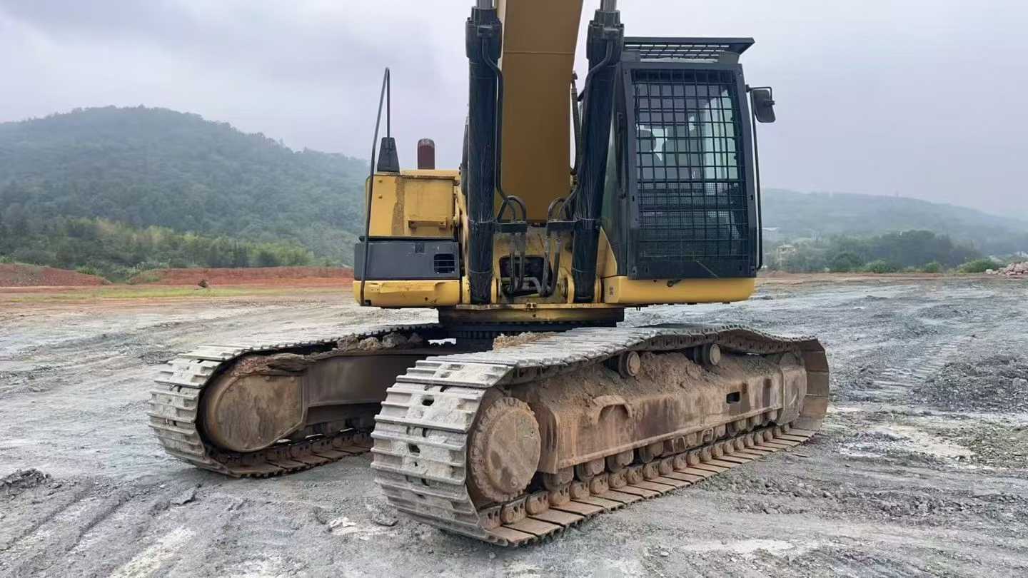 Used Caterpillar CT45 Excavator 2016 Model / 8