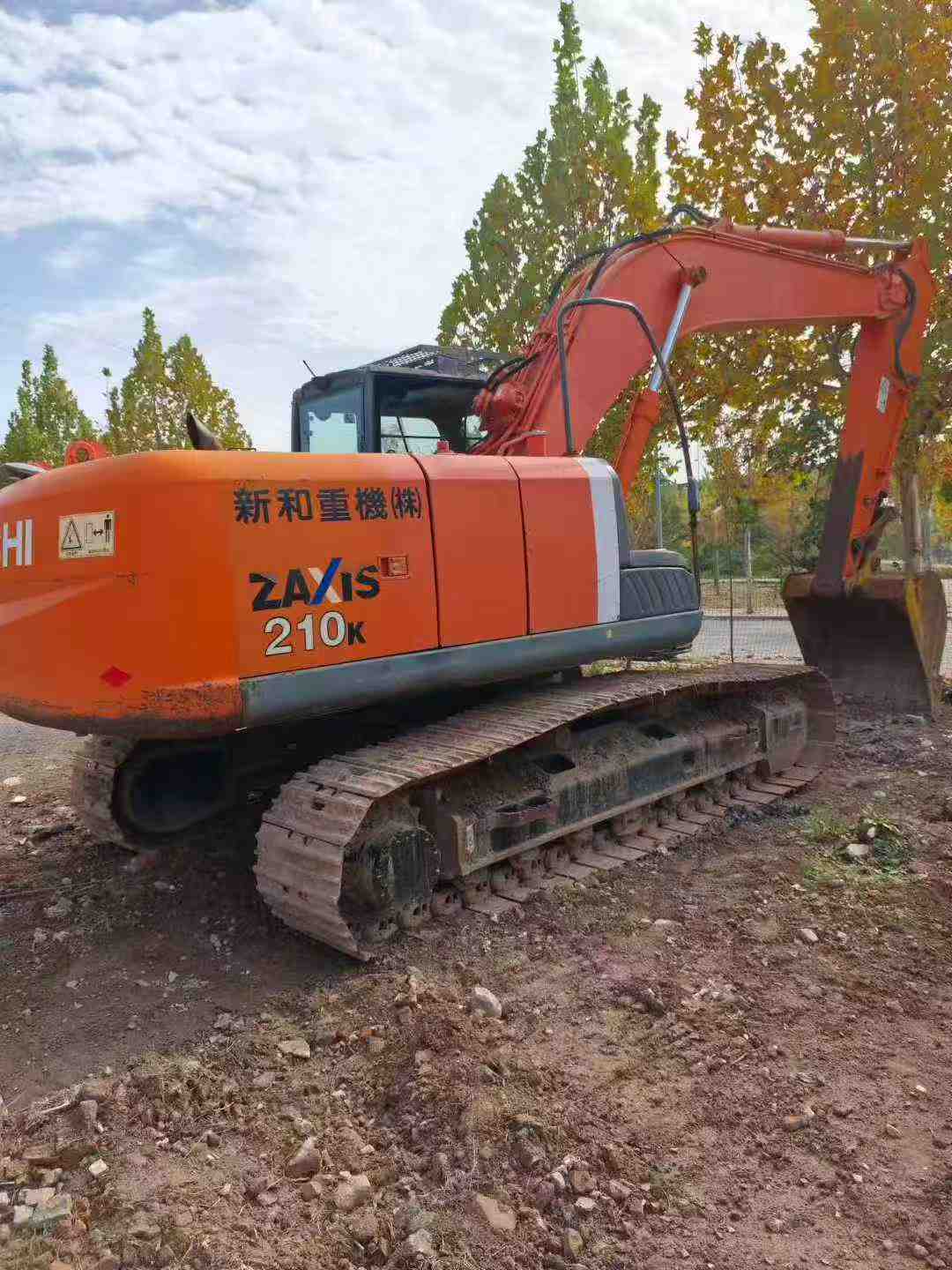 Used Hitachi EX210 Excavator 2016 Model / 3