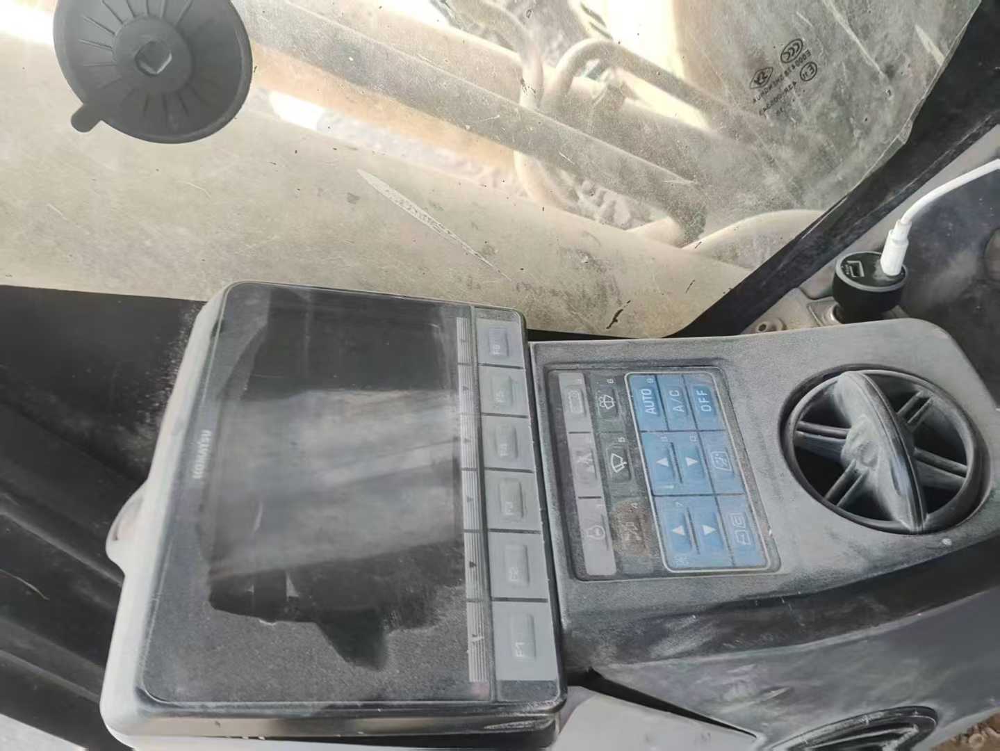 Used Komatsu PC240-11M0 Excavator 2016 Model / 4