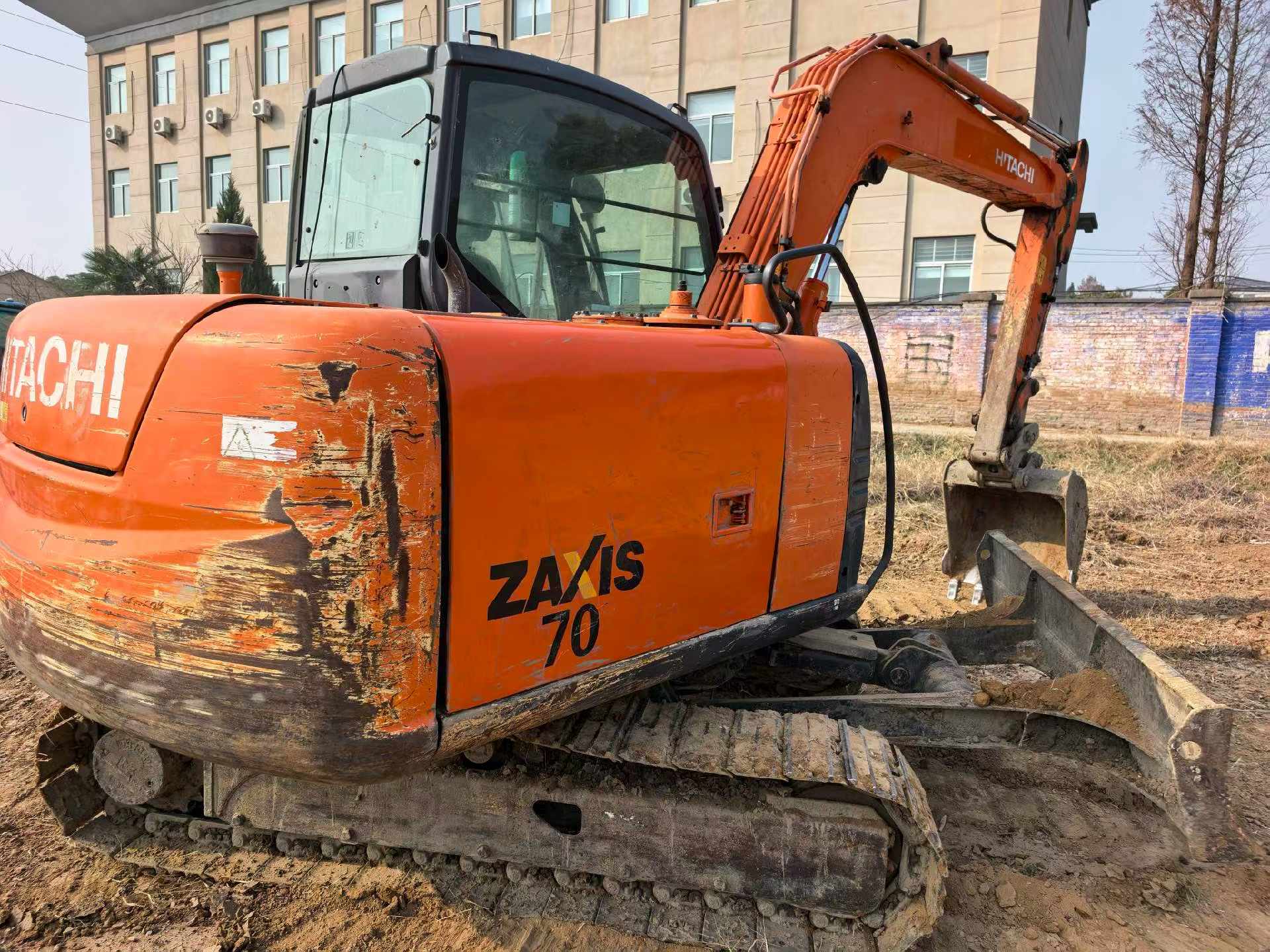 Used Hitachi ZX60-5G Excavator 2015 Model / 3