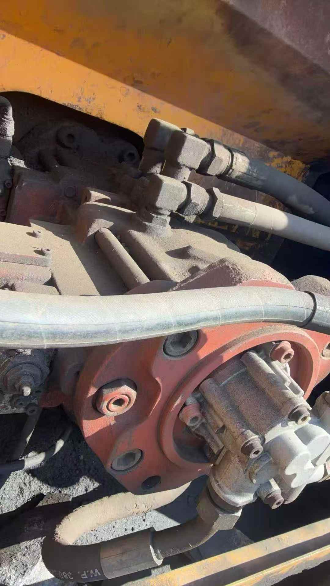 Used Hyundai R305LC-7 Excavator 2016 Model / 2