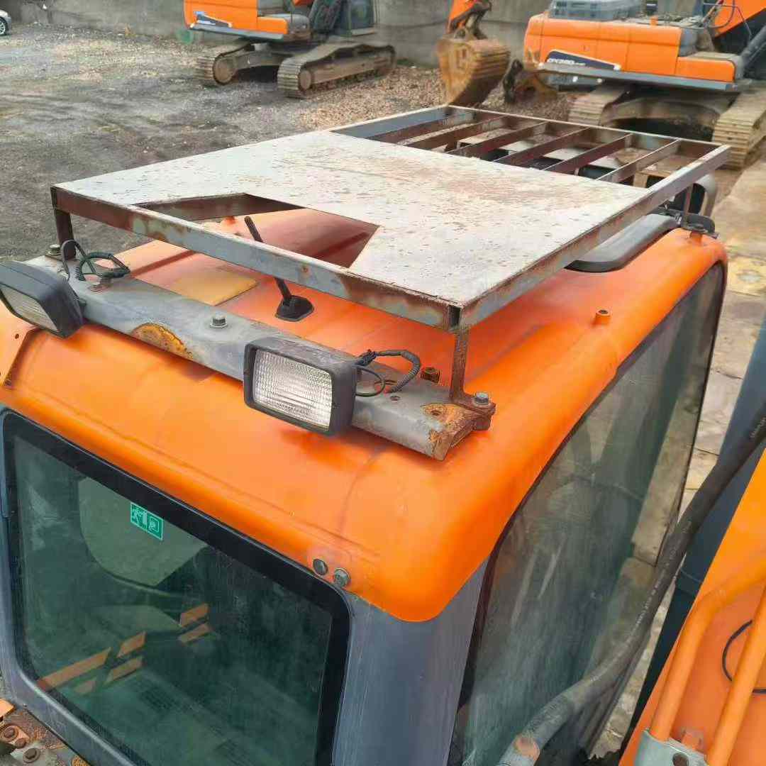 Used Doosan DX80 Excavator 2018 Model / 7