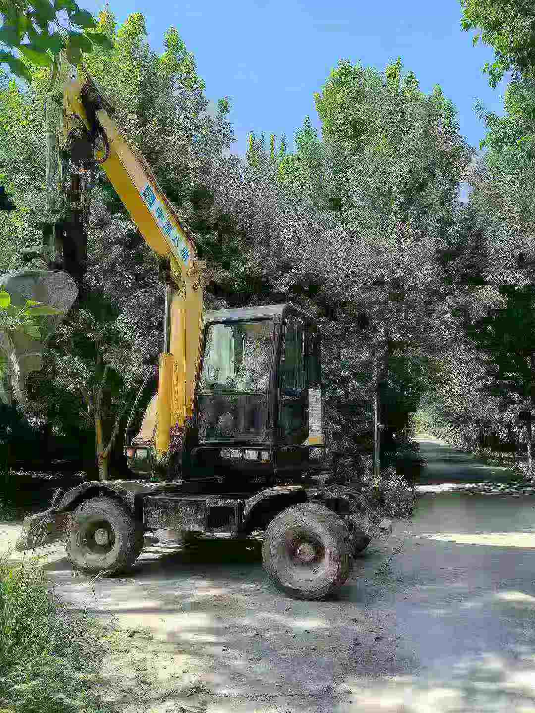 Used Hyundai R60-7 Excavator 2015 Model / 6