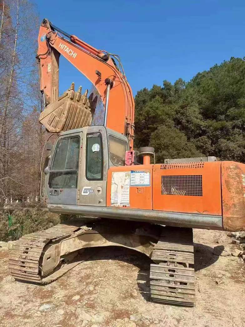 Buy Hitachi ZW250 Used Excavator / 1