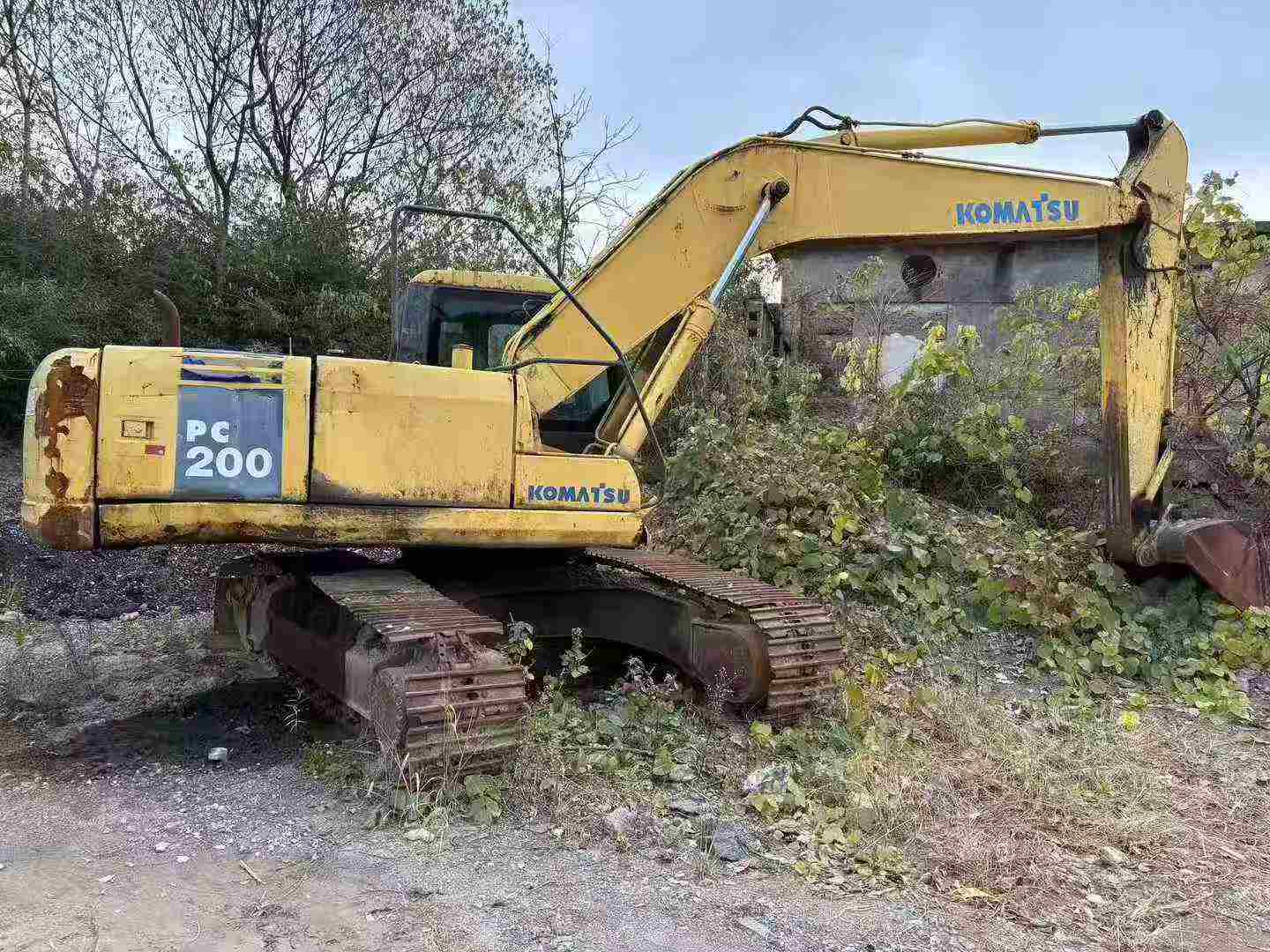 Used Komatsu PW200-7 Excavator 2016 Model / 3