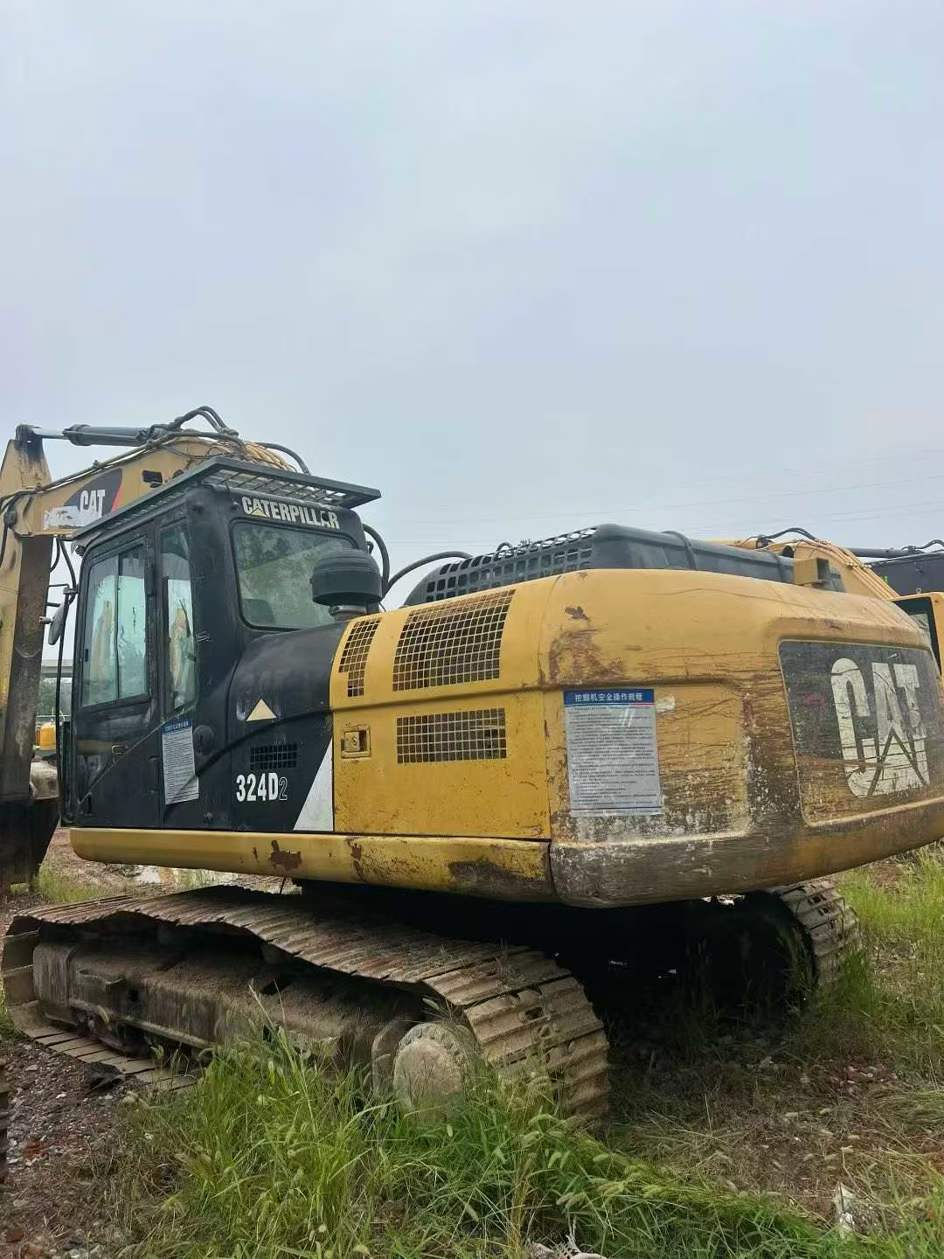 Used Caterpillar 324D Excavator 2013 Model / 3