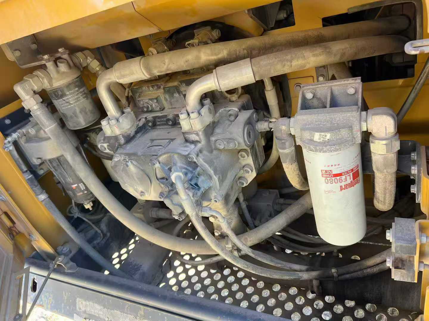 Used XCMG XE80 Excavator 2023 Model / 4