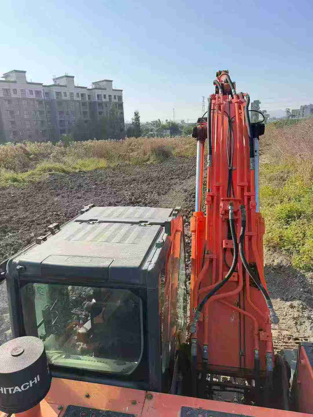Used Hitachi ZAXIS200 Excavator 2021 Model / 7