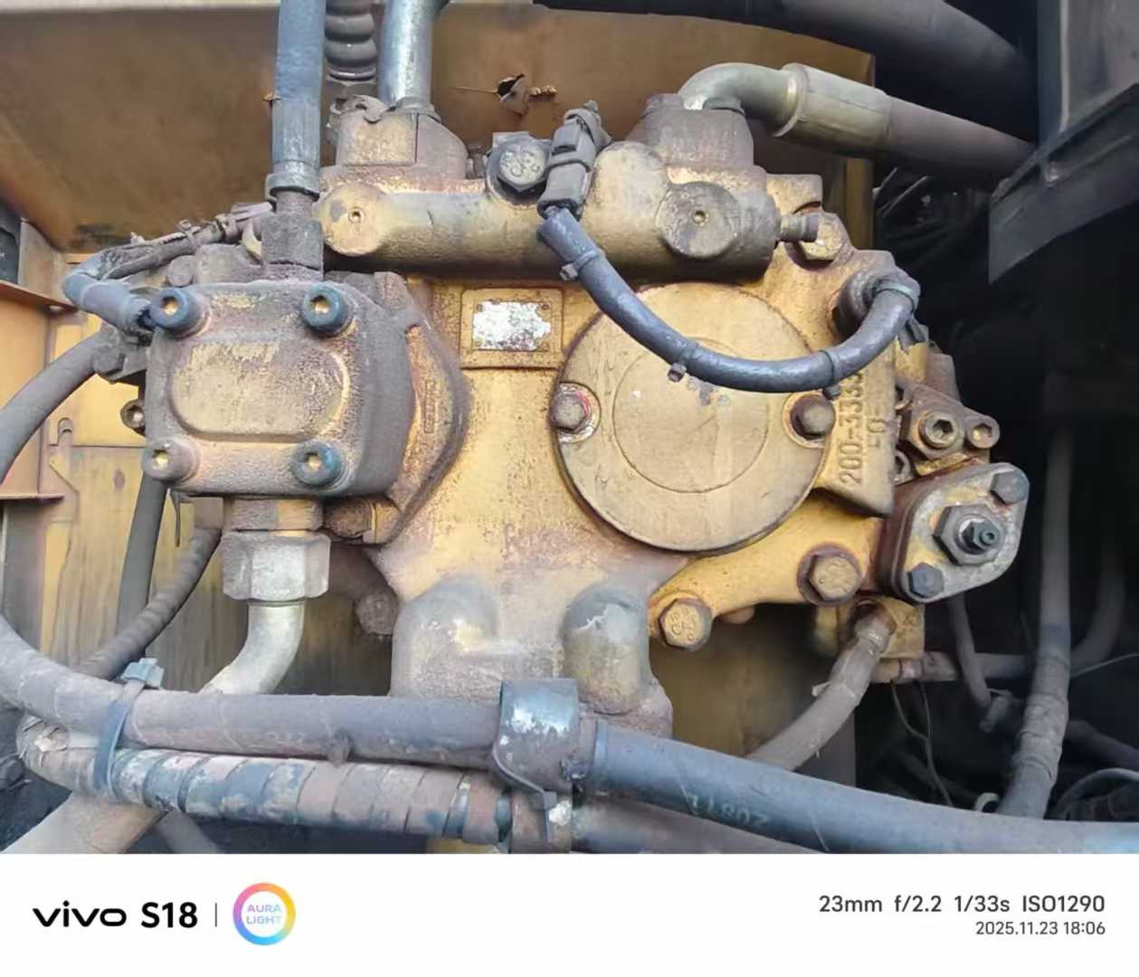 Used Caterpillar 320C Excavator 2016 Model / 6