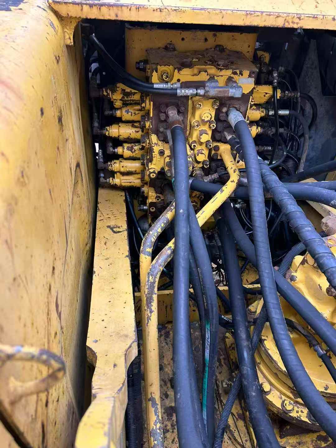 Used Komatsu PW200-7 Excavator 2016 Model / 5