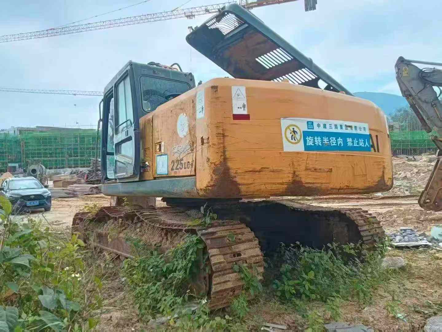 Used Hyundai R225-7 Excavator 2014 Model / 2