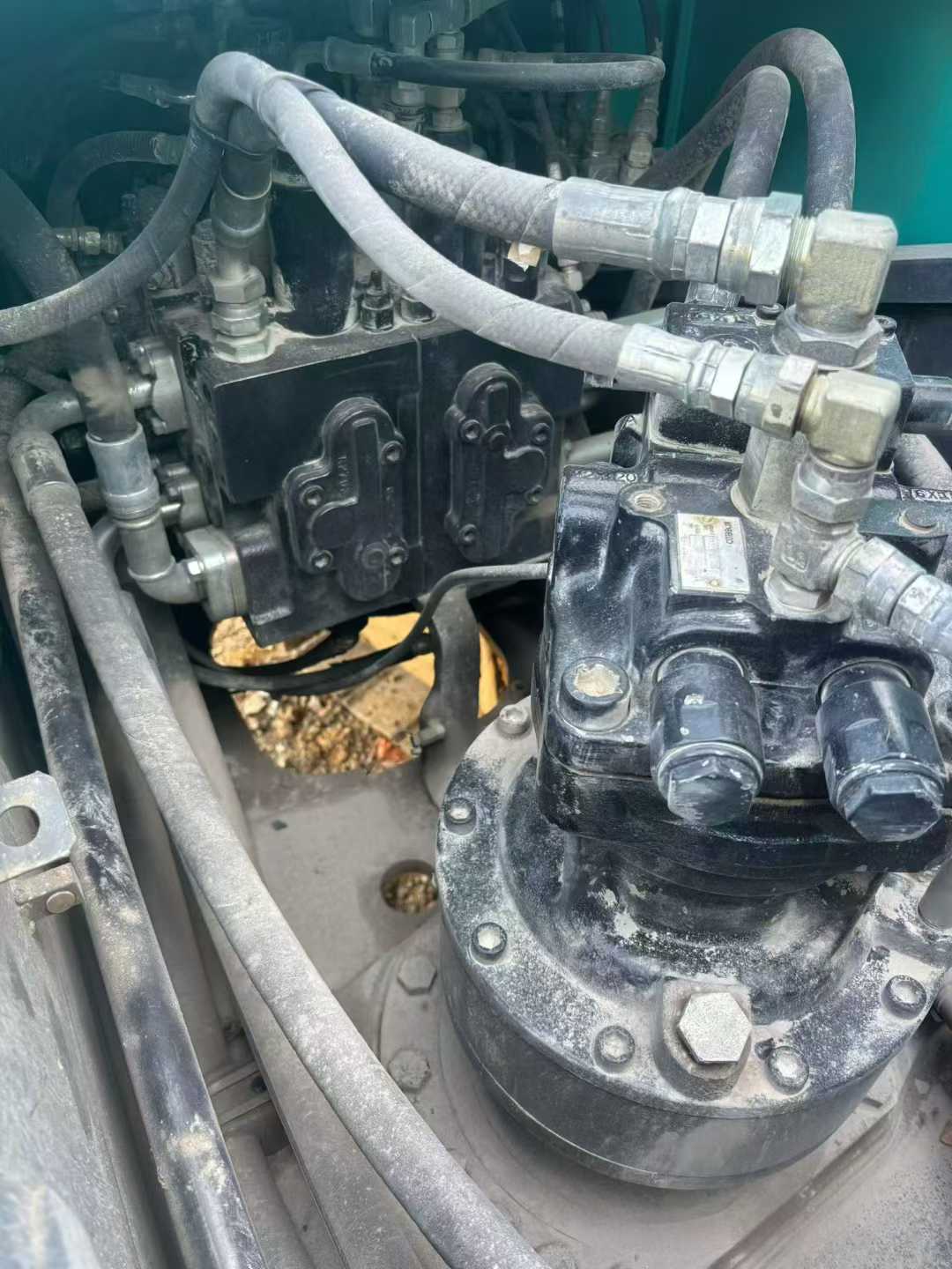 Used Kobelco SK200-10 Excavator 2017 Model / 4