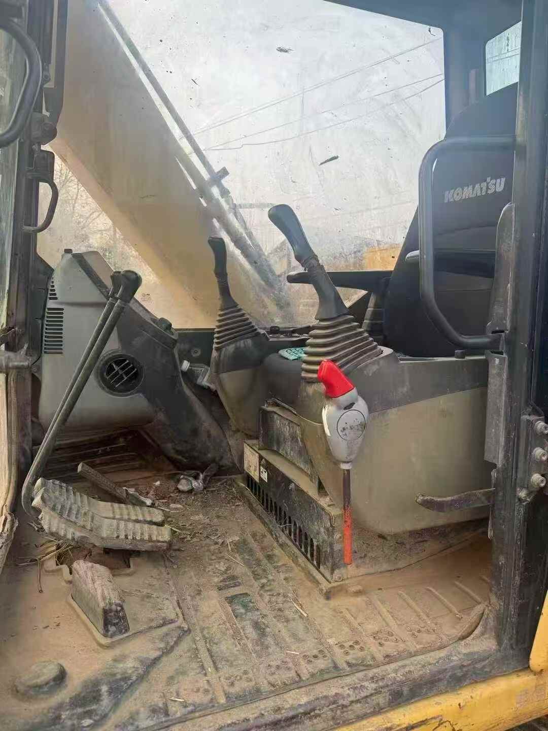 Used Komatsu PC70-8 Excavator 2011 Model / 9