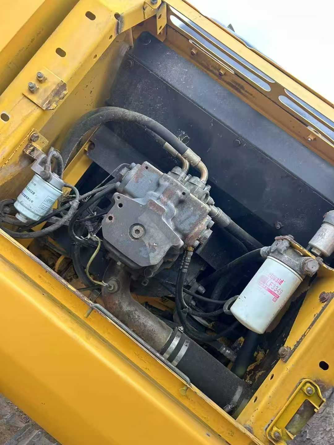 Buy Komatsu PW200-7 Used Excavator / 8 Used Komatsu PW200-7 Excavator 2016 Model / 8