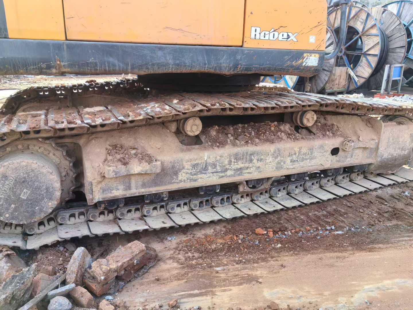 Used Hyundai R215VS Excavator 2018 Model / 9