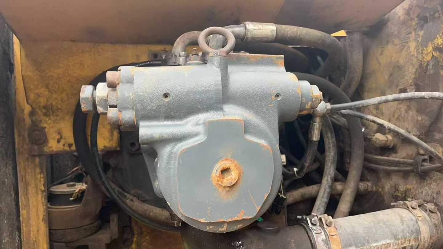 Buy Komatsu PC200LC-6E Used Excavator / 5 Used Komatsu PC200LC-6E Excavator 2016 Model / 5