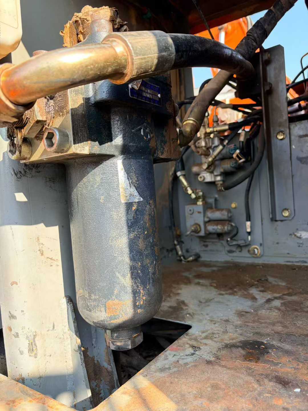 Used Hitachi ZW250 Excavator 2014 Model / 2