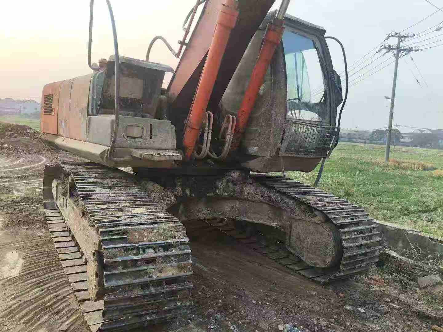 Used Hitachi ZX200-3G Excavator 2016 Model / 8
