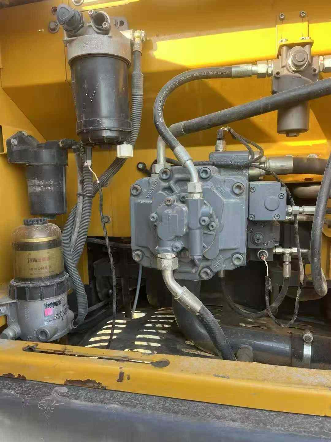 Used XCMG LW200 Excavator 2021 Model / 8