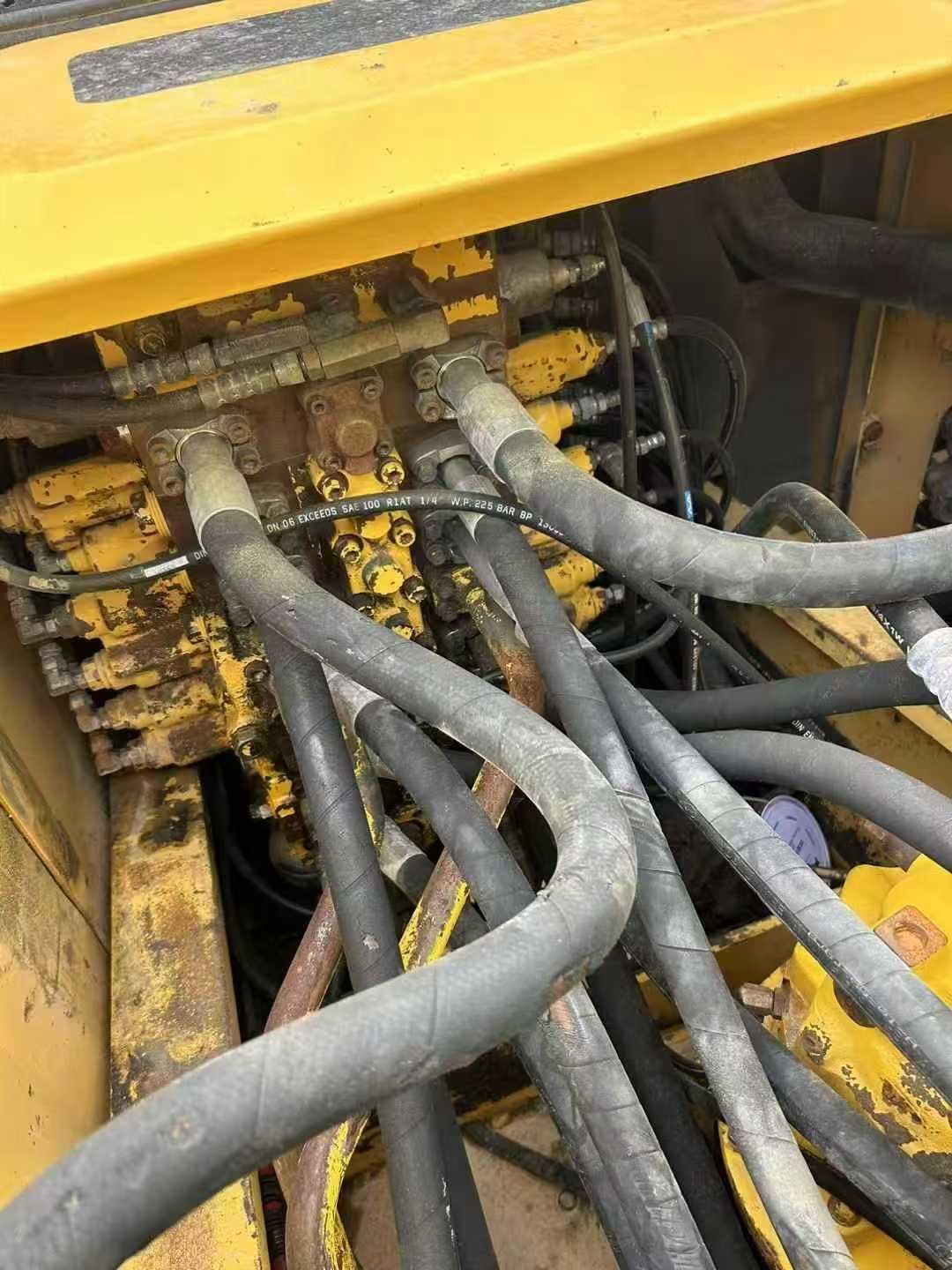 Buy Komatsu PW200-7 Used Excavator / 7 Used Komatsu PW200-7 Excavator 2016 Model / 7