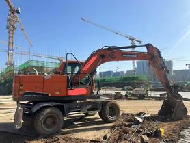 Buy Doosan DL507-9C Used Excavator / 3 Used Doosan DL507-9C Excavator 2021 Model / 3