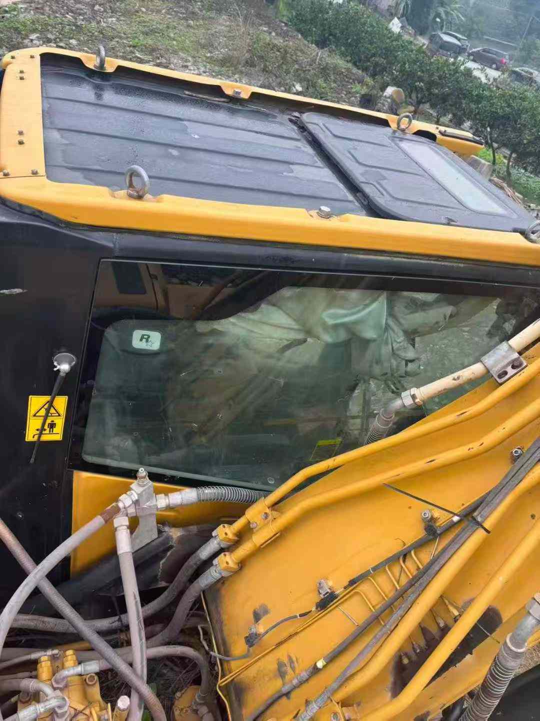 Used Sany SY200H Excavator 2016 Model / 8