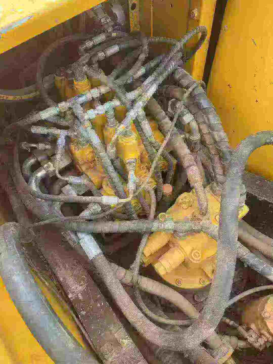 Used Sany SY135 Excavator 2016 Model / 2