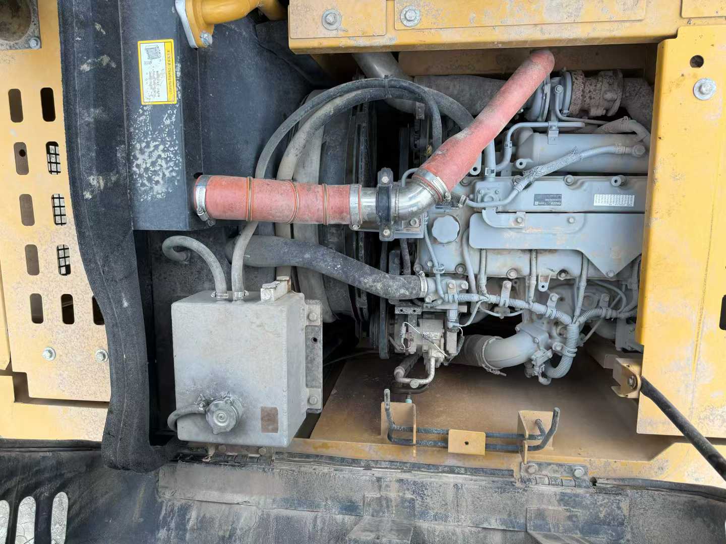 Used Sany SY125H Excavator 2020 Model / 8