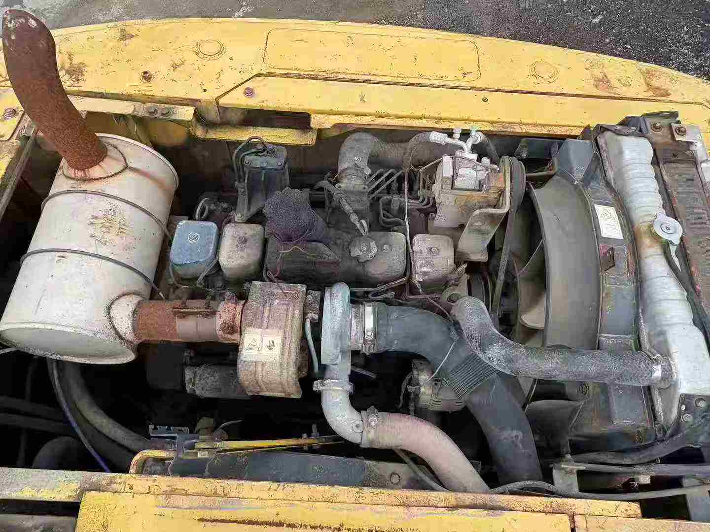 Used Komatsu PW200-7 Excavator 2016 Model / 6