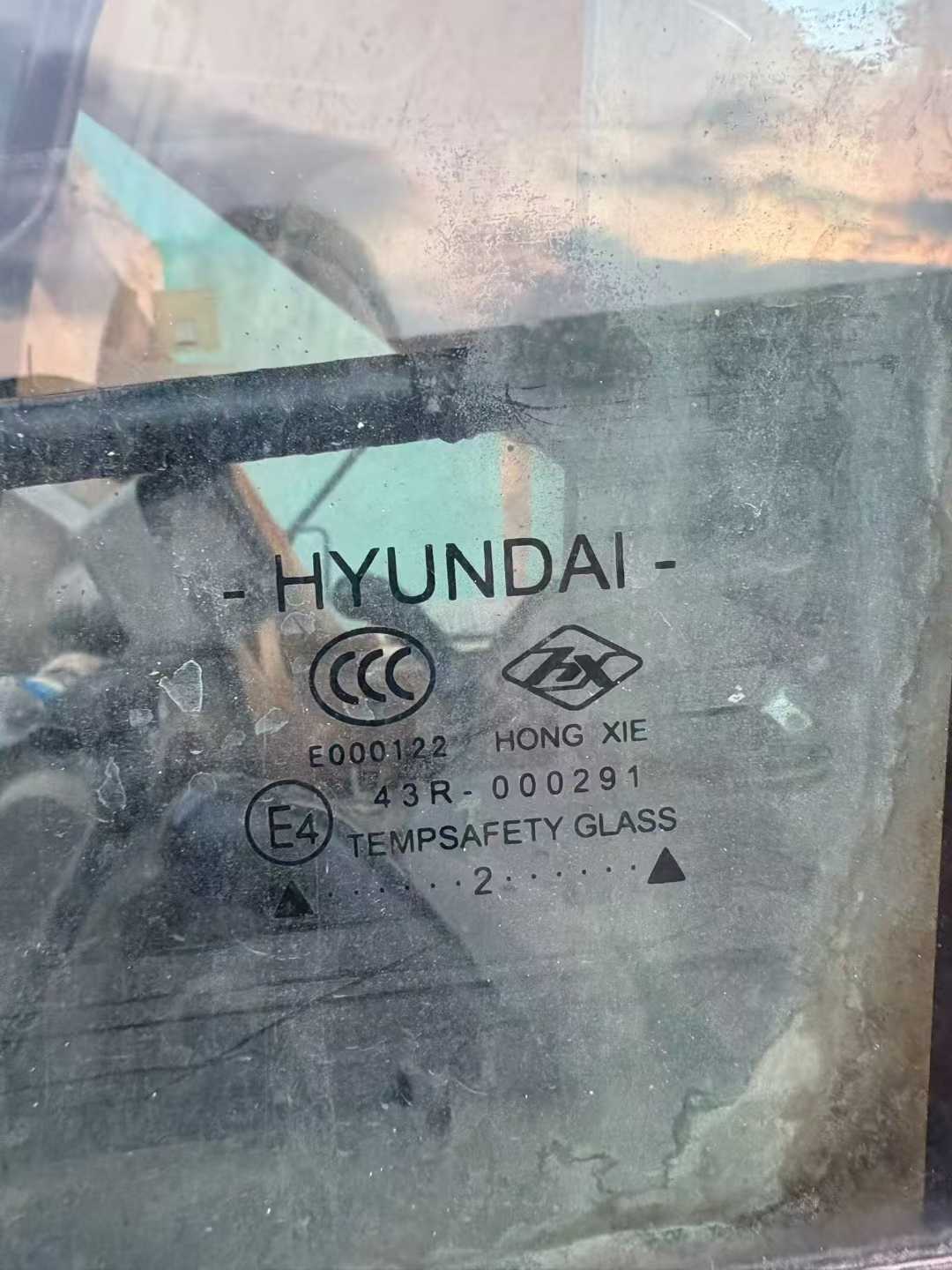 Used Hyundai R385LVS Excavator 2013 Model / 8