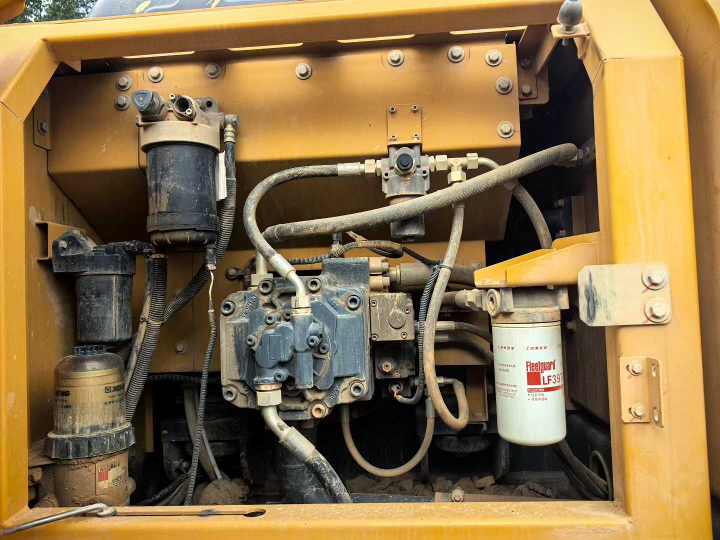 Used XCMG LW200 Excavator 2022 Model / 5