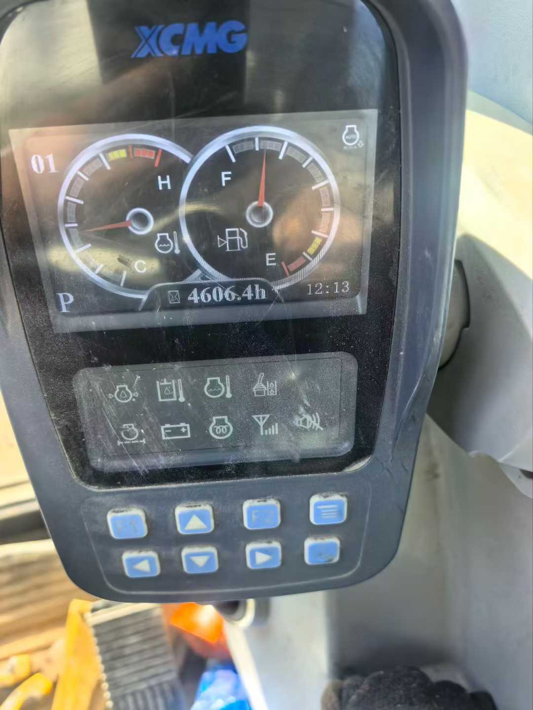 Used XCMG XE60 Excavator 2022 Model / 4