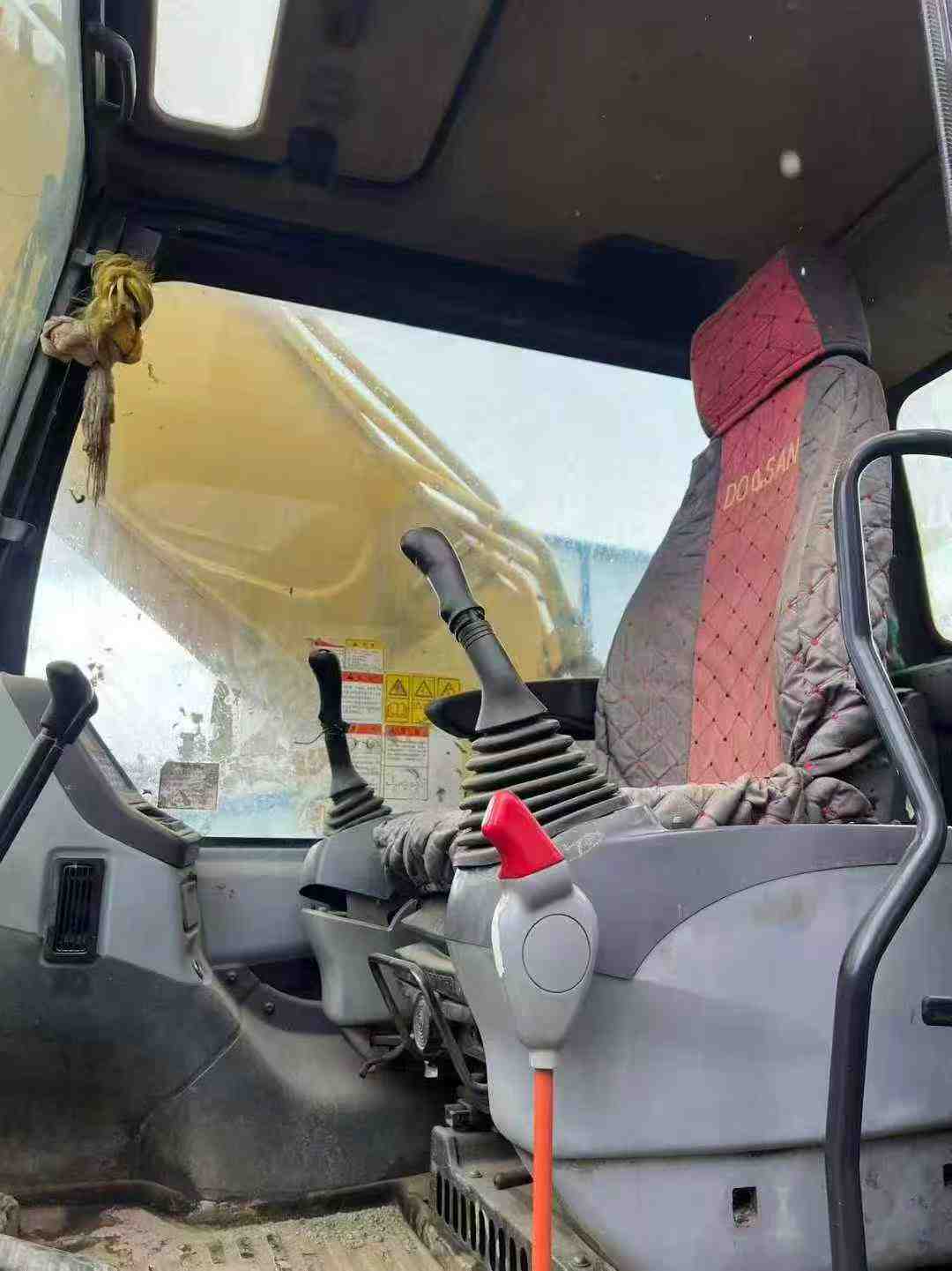 Used Komatsu PC60-7 Excavator 2016 Model / 9