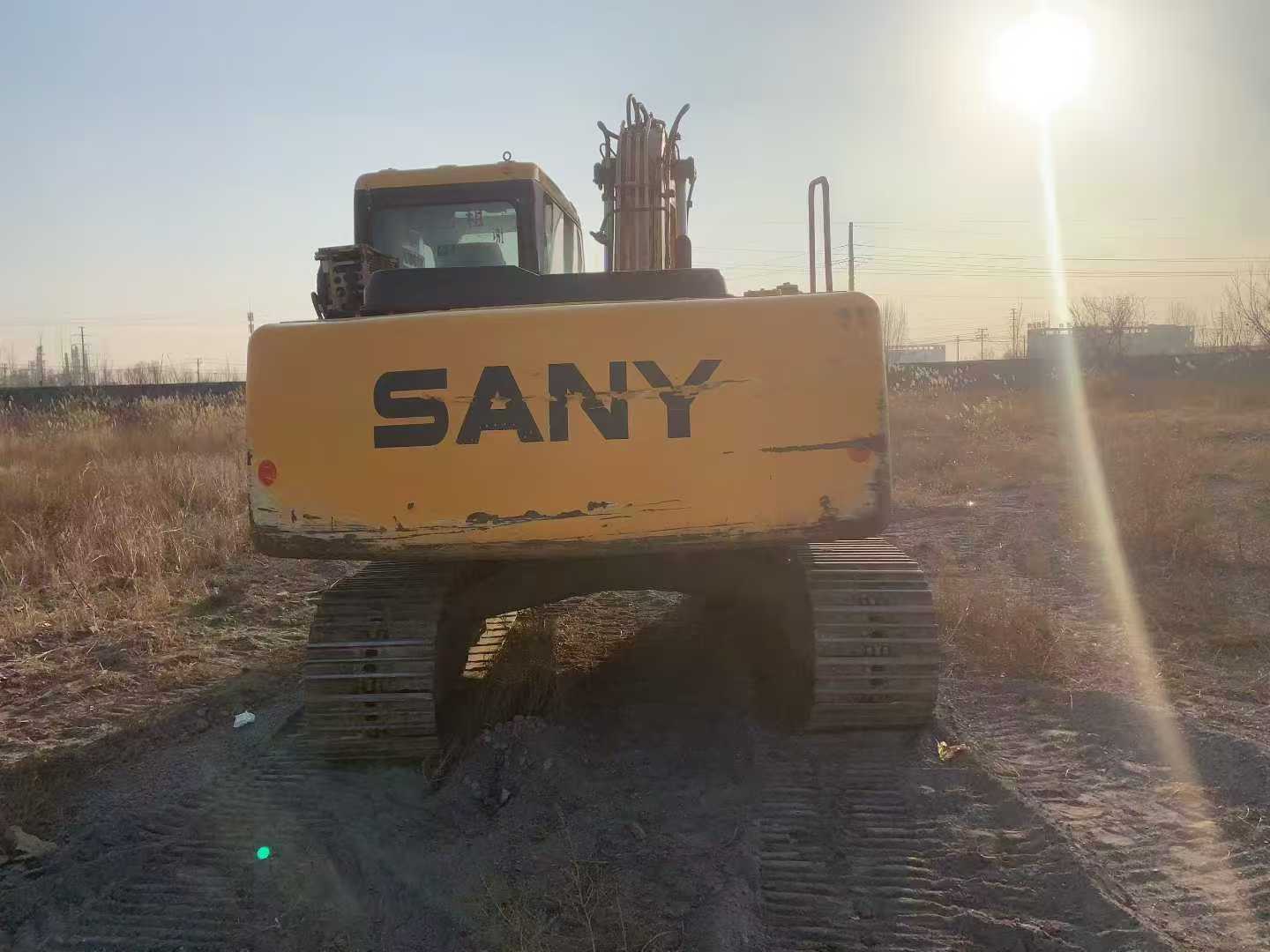 Used Sany SY135 Excavator 2012 Model / 2