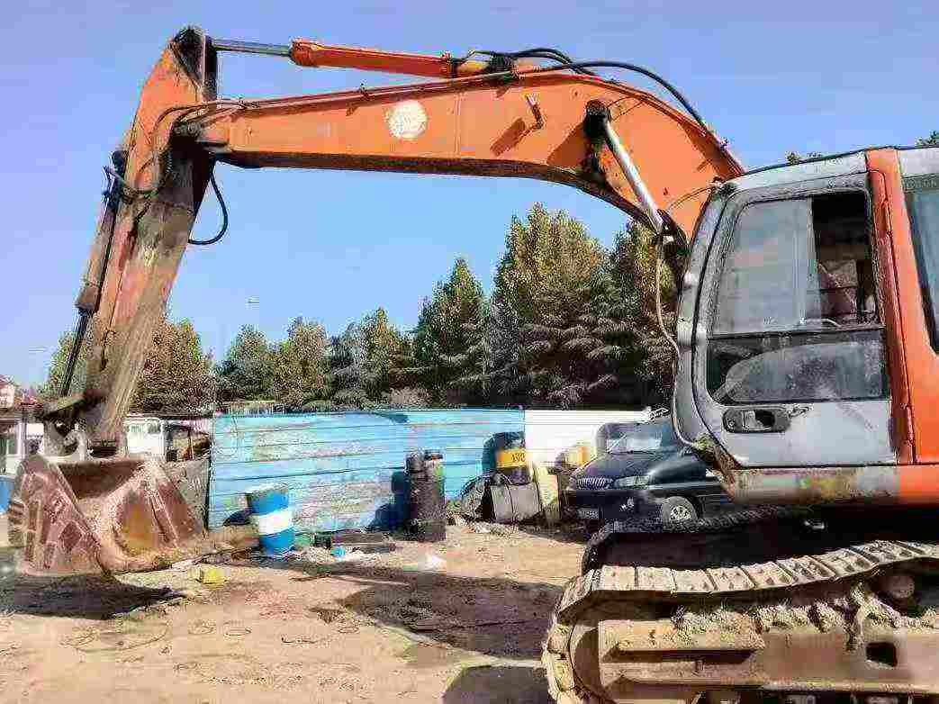 Used Hitachi ZX240 Excavator 2016 Model / 5