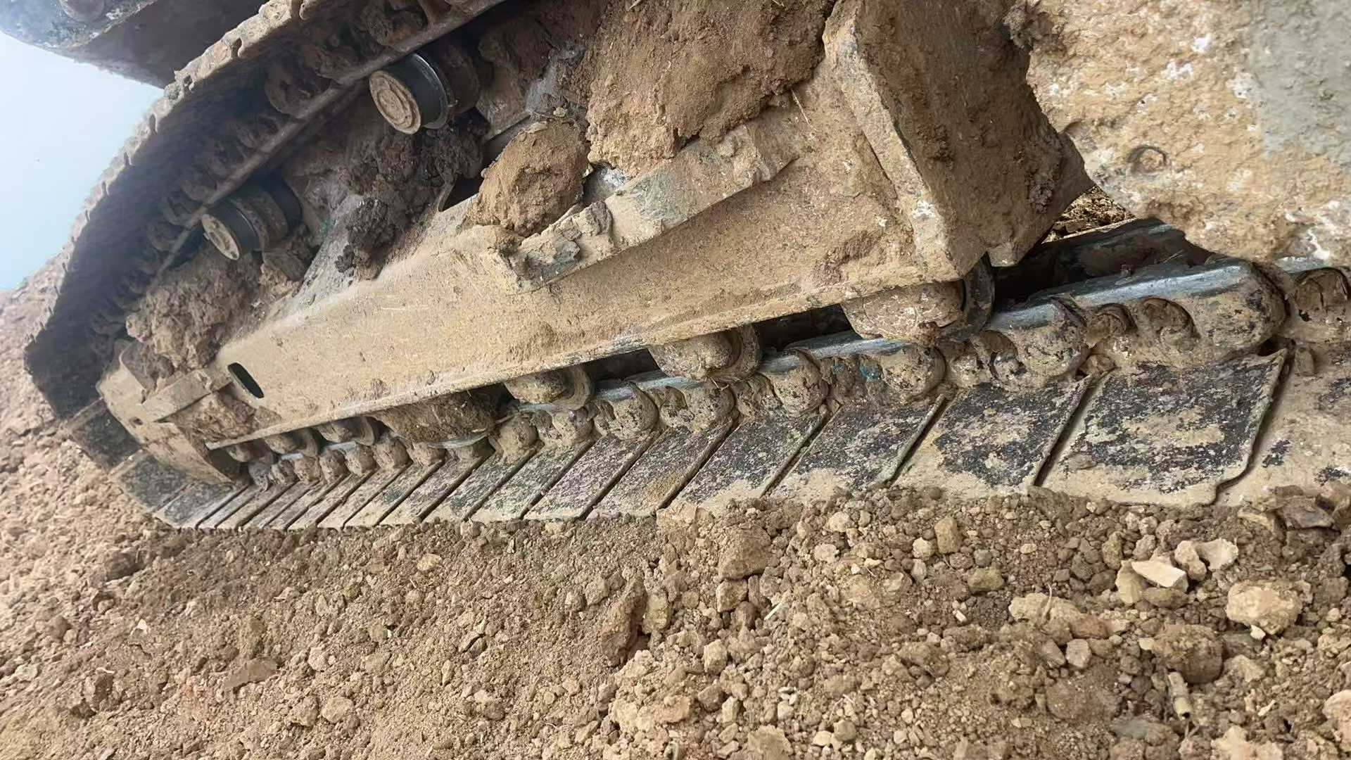 Used Hitachi ZAXIS200 Excavator 2021 Model / 2