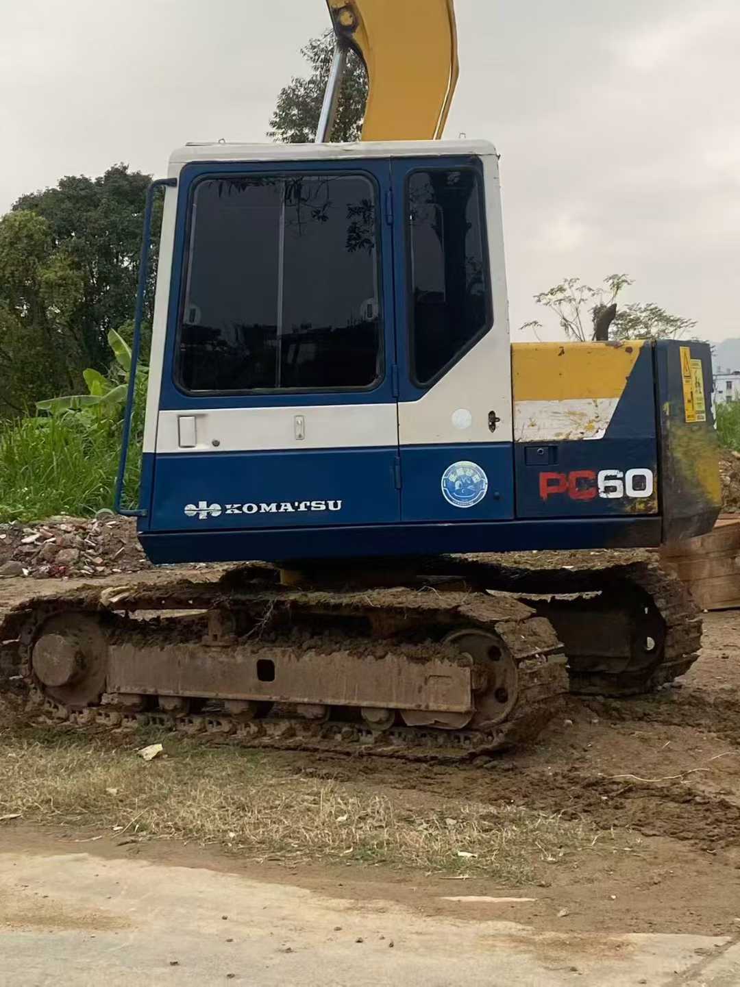 Used Komatsu PC60-6 Excavator 2016 Model / 6