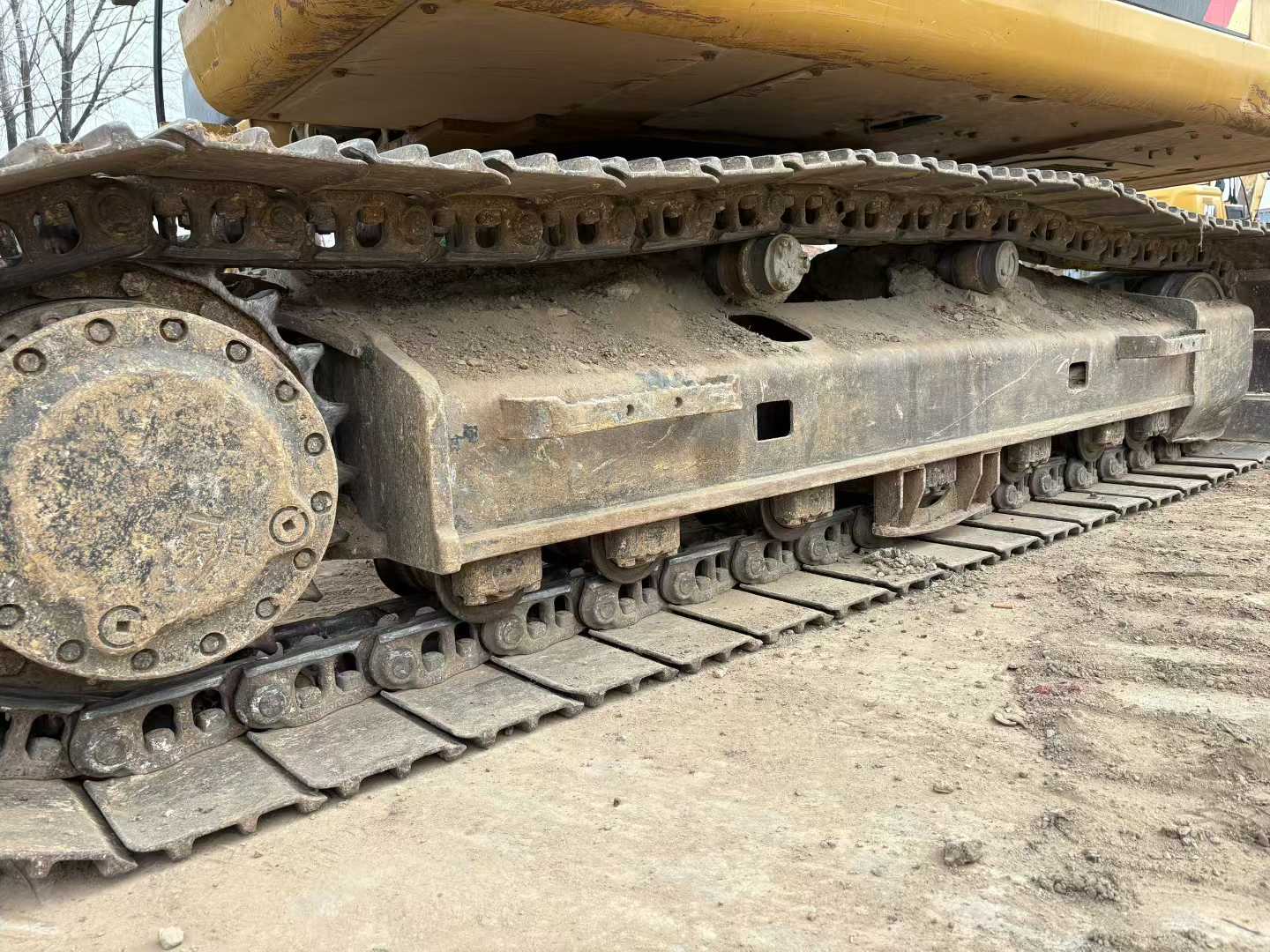 Buy Caterpillar 320D Used Excavator / 9 Used Caterpillar 320D Excavator 2017 Model / 9