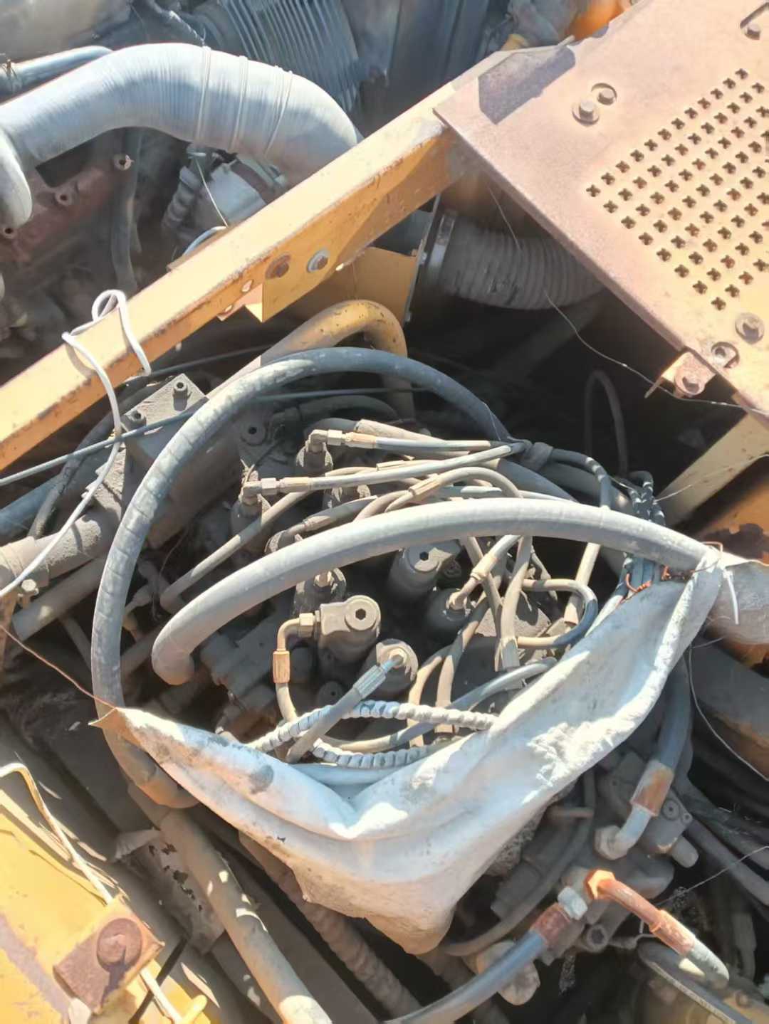 Used Sany SY215C-8S Excavator 2016 Model / 4