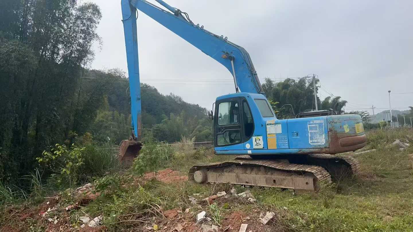 Used Komatsu PC200LC-6E Excavator 2016 Model