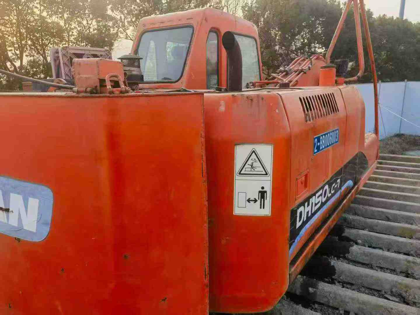 Used Doosan DX15 Excavator 2016 Model / 4