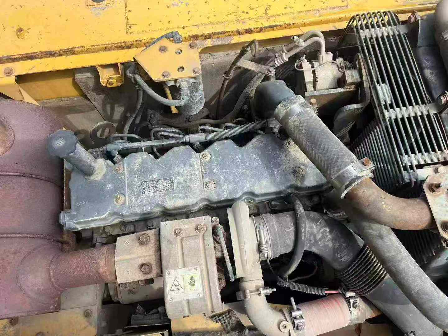 Used Komatsu PC200-8 Excavator 2016 Model / 7