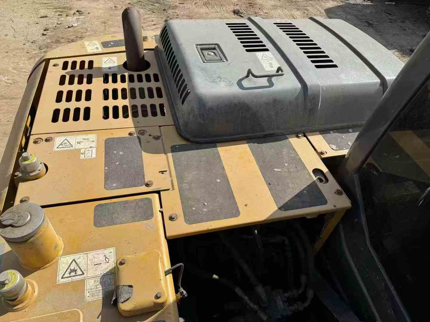 Used XCMG XE135GA Excavator 2021 Model / 4