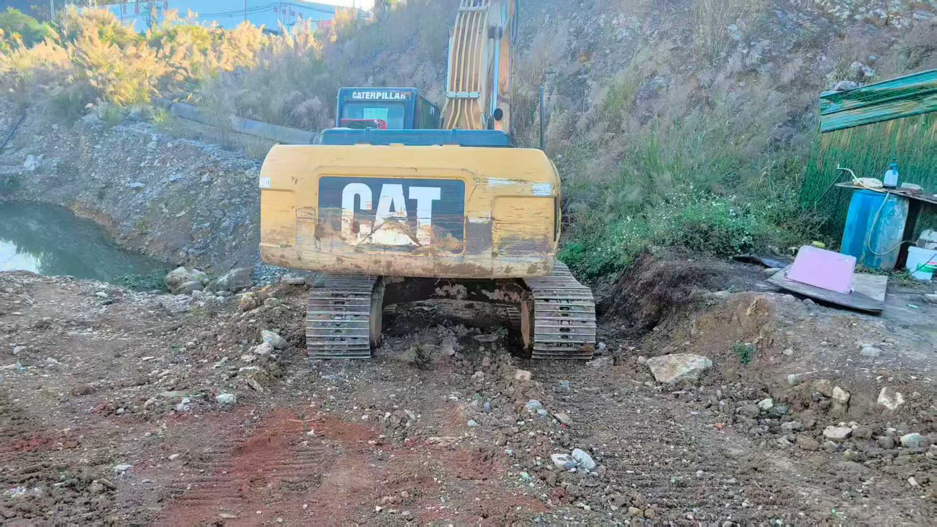 Used Caterpillar 320D Excavator 2016 Model / 3