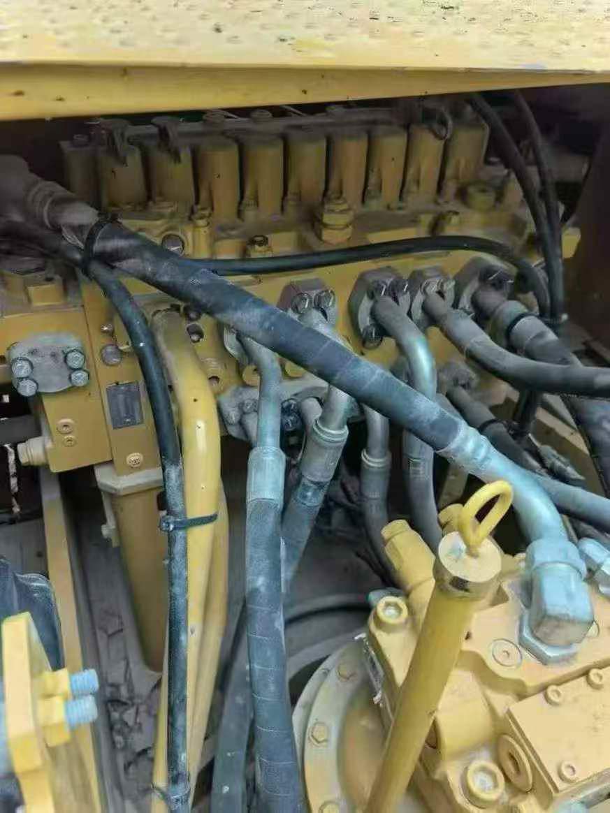 Used Caterpillar 323 Excavator 2022 Model / 3