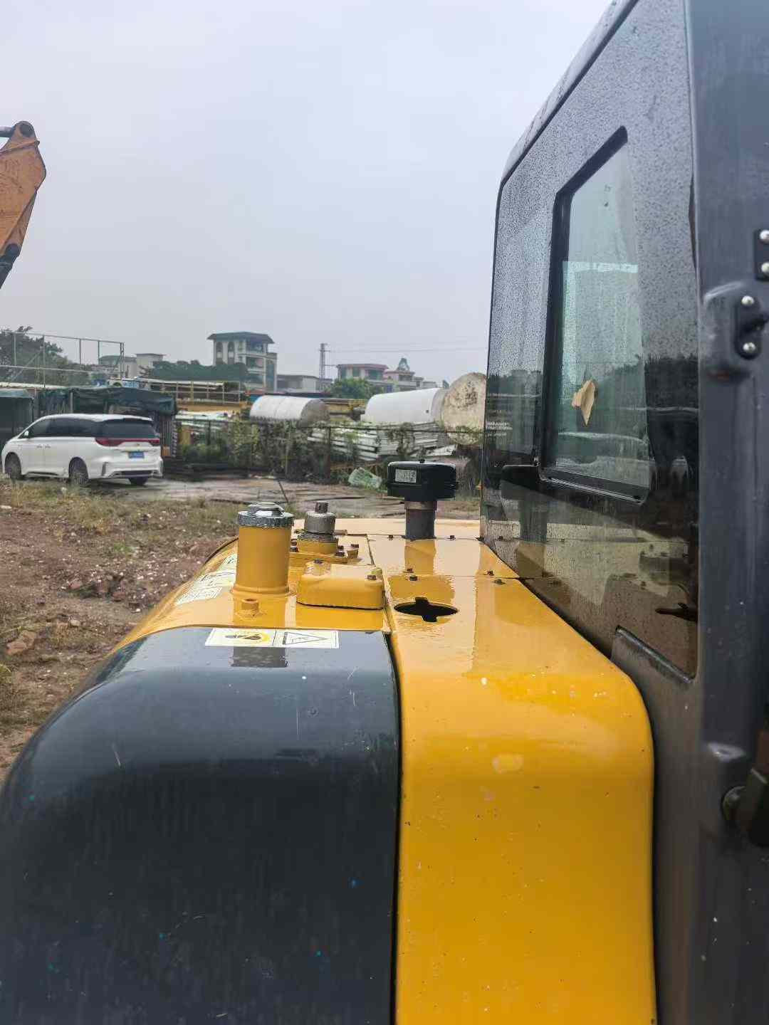 Used XCMG XE60DA Excavator 2021 Model / 3