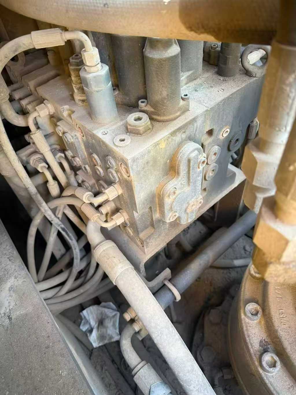 Buy XCMG LW200 Used Excavator / 7 Used XCMG LW200 Excavator 2018 Model / 7